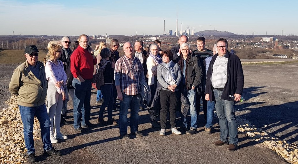 „Haldenspaziergang auf der Mottbruchhalde mit Bürgermeister Uli Roland“